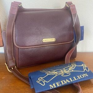 NWT Medallion Brown Leather Crossbody Flap Shoulder Bag Hipster